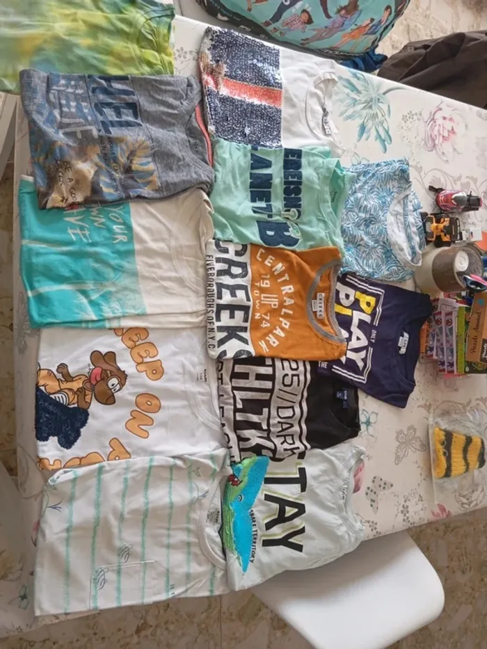Lot t shirts manche courte 12 ans