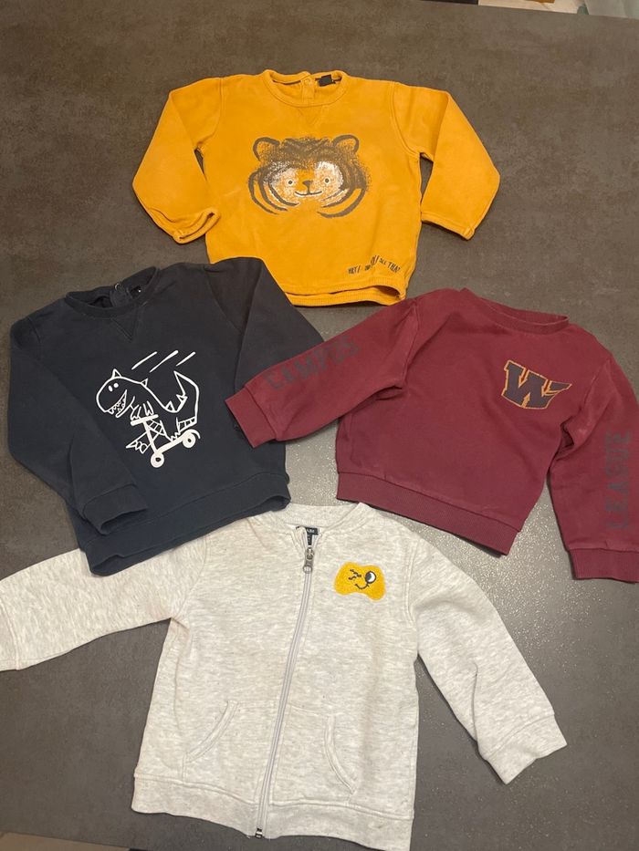 Lot de 3 pulls + 1 gilet Kiabi garçon 3 ans - photo numéro 4