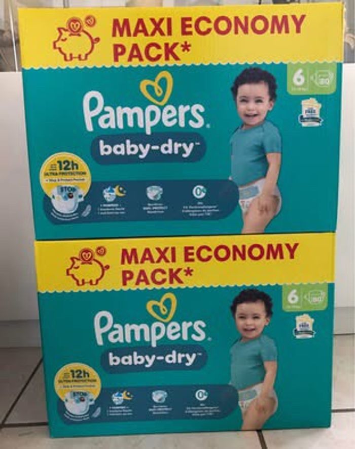 LOT DE 160 COUCHES PAMPERS BABY DRY TAILLE 6 NEUFS DANS L'EMBALLAGE