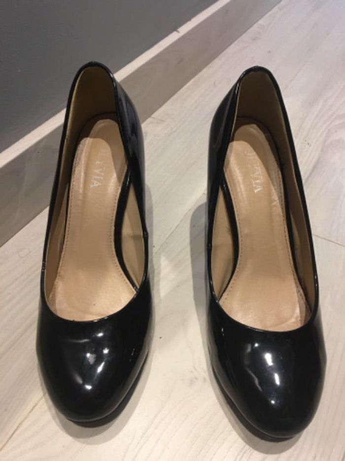 Escarpins vernis noir taille 40 Kiabi