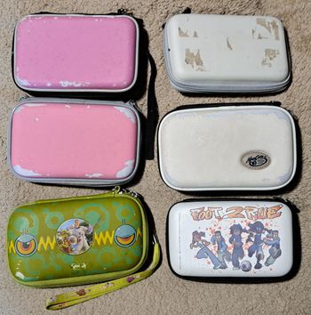 🎮 Lot de 6 étuis état moyen Nintendo DS et autres