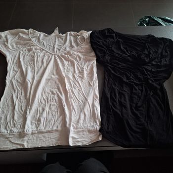 2 t shirt