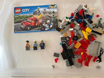 Lego city 60137 Problème de Dépanneuse.
