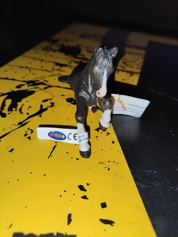 Figurine cheval papo neuve