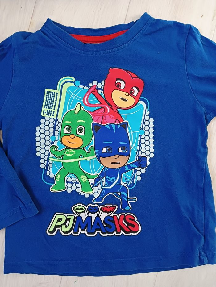 Lot hauts 4 ans garçon - photo numéro 7