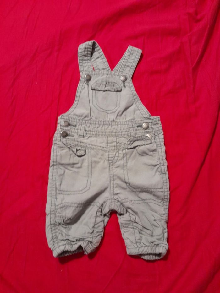 Lot de 3 salopettes taille 1 mois - photo numéro 4