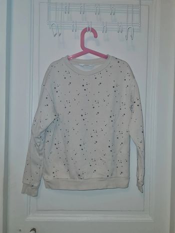 Sweat beige à étoiles H&M taille 9-10ans