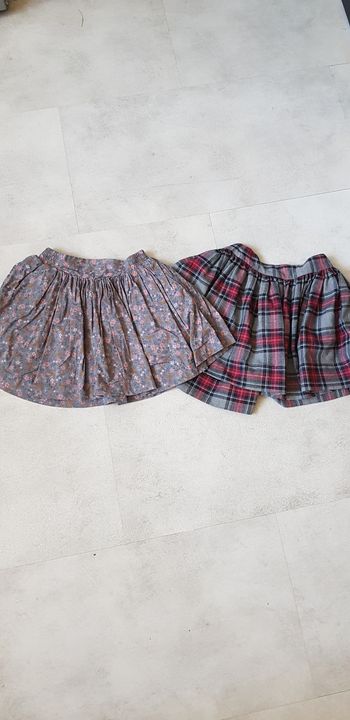 Lot 2 jupes monoprix kids 4 ans