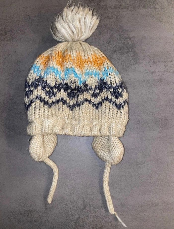 Bonnet avec oreilles