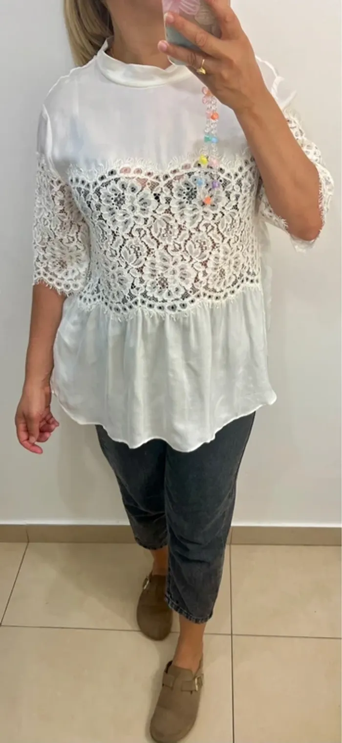 Blouse Sandro blanche avec dentelle Taille 38 - photo numéro 5