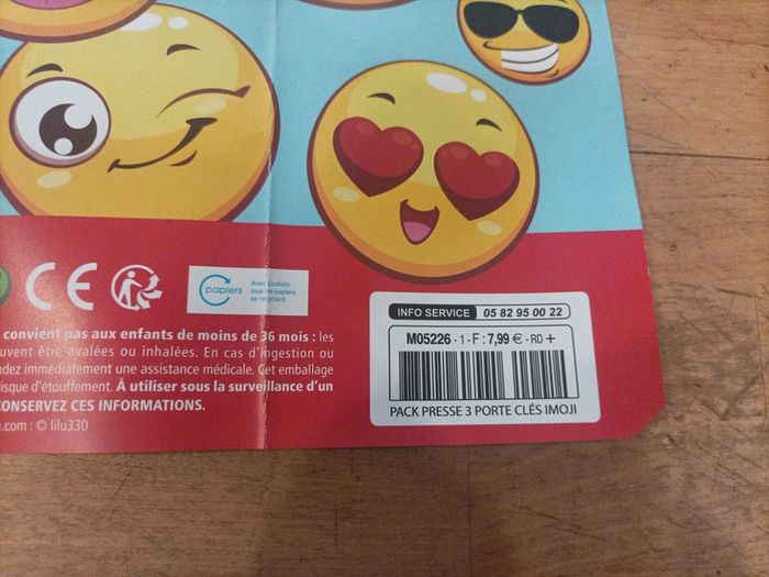 Lot de 3 portes clé émoticone - photo numéro 3