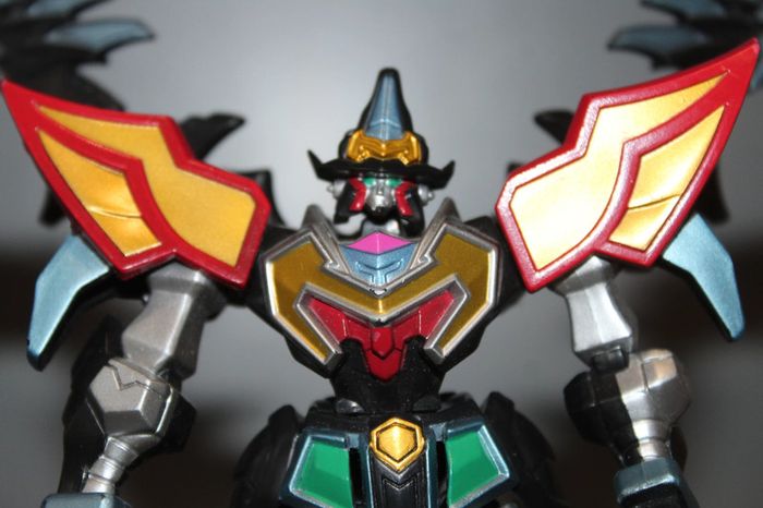 Figurine Retrofire Megazord - Power Rangers - photo numéro 2