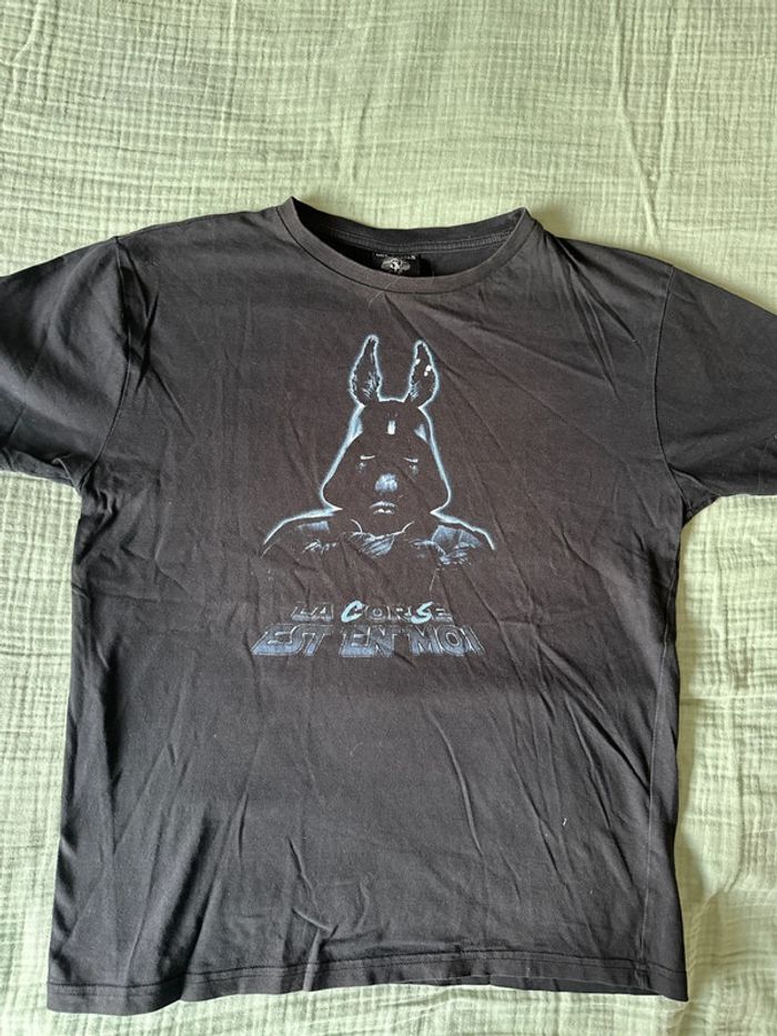 T-shirt « la corse est en moi »