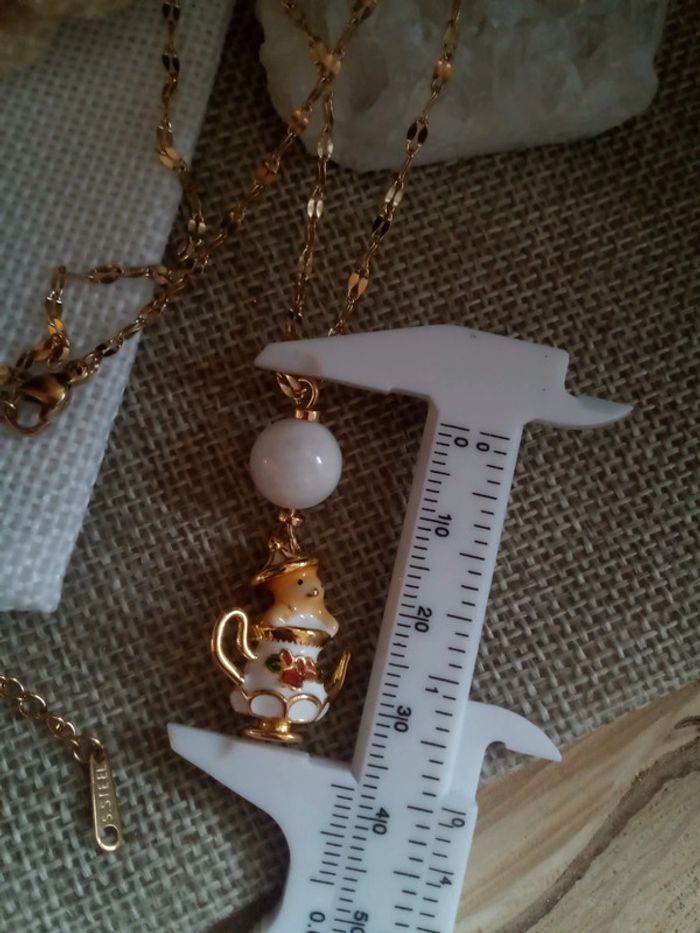 Collier pierre de lune et pendentif théière 🤍. - photo numéro 4