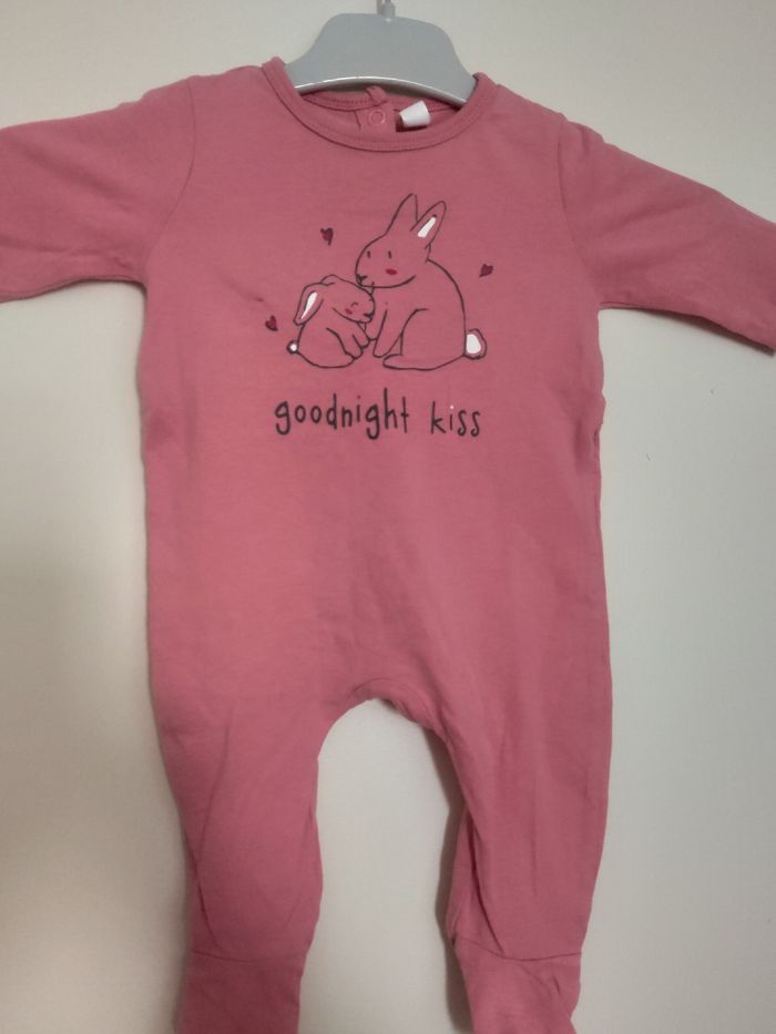 Lot pyjamas - photo numéro 2