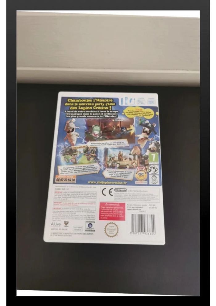 Jeu de WII Lapins crétins - photo numéro 2
