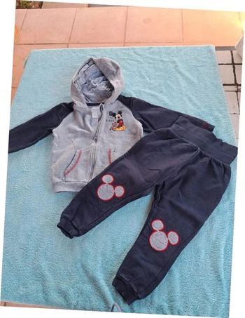 Mickey DISNEY ensemble bleu marine 86/92