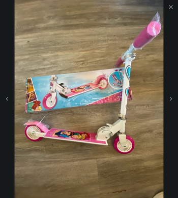 Disney princesse trottinette 2 roues neuf
