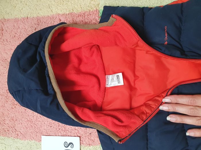 Manteau doudoune sans manche hiver garçon 👦- 6 ans - Décathlon - TBE - photo numéro 2