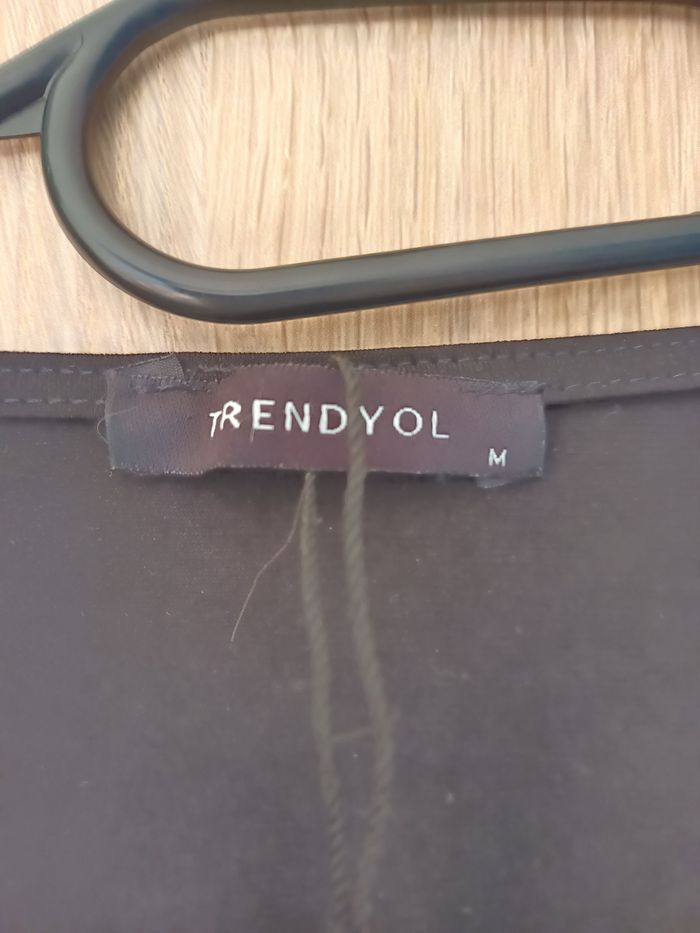 Top boléros noir qui se croise neuf Trendyol - Taille M 38 - photo numéro 6