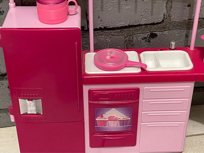 Cuisine pour poupée barbie - photo numéro 2