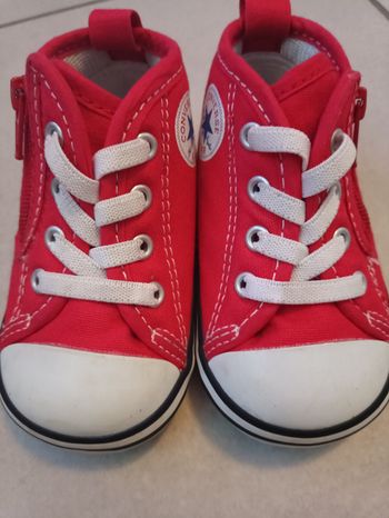 Converse rouge