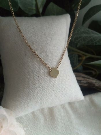 Collier porte bonheur trèfle à 4 feuilles en acier inoxydable