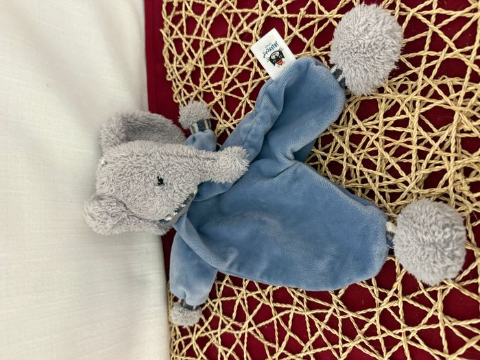 Jellycat Doudou Eléphant Lingley - photo numéro 3
