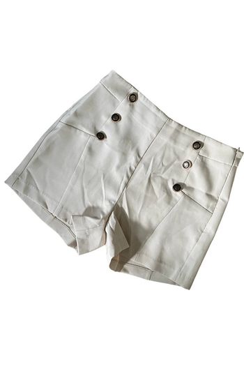 Short taille haute beige avec boutons Only taille M