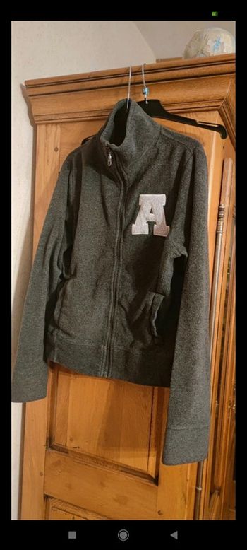 Polaire zippée taille S