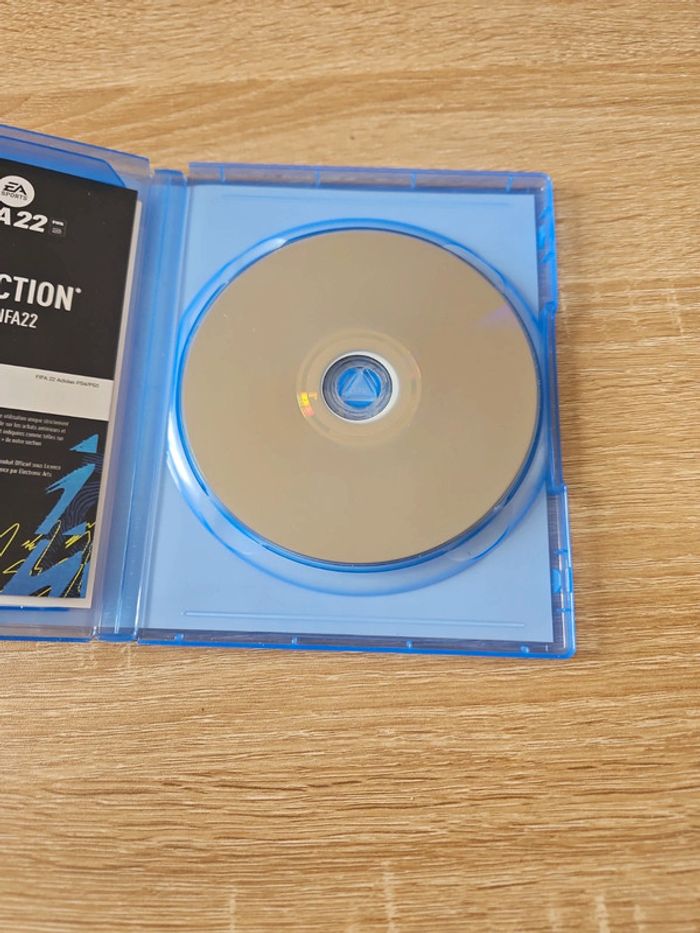 Jeu ps4 fifa 22 - photo numéro 2