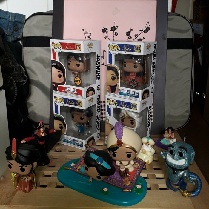Lot de Funko Pop Aladdin Princess Jasmine Genie Jafar - photo numéro 2