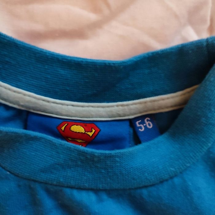 Tee-shirt Superman 5-6 ans - photo numéro 2