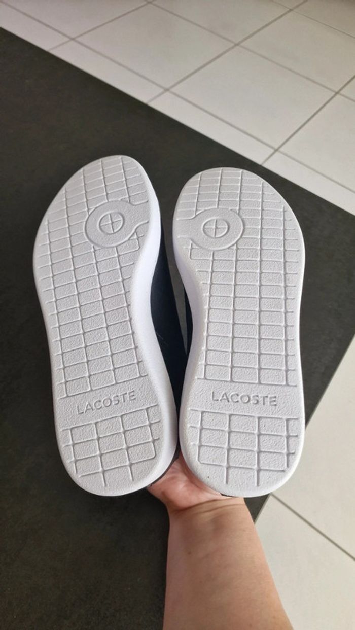 Baskets Lacoste pointure 35,5 neuves avec étiquette - photo numéro 4