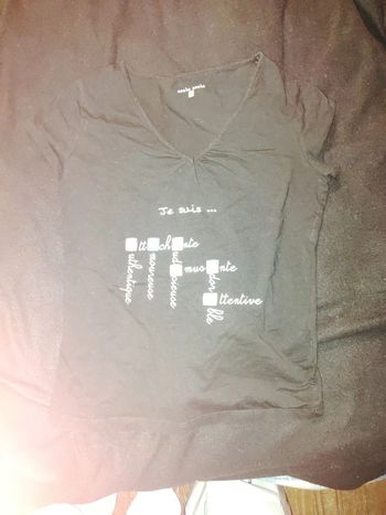 Tee-shirt noir cache cache taille 4