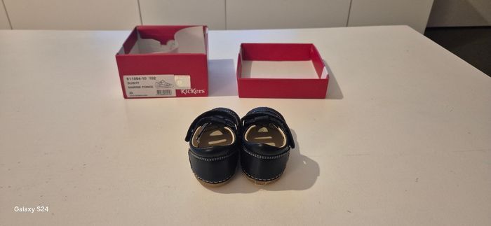 Sandales fermées kickers bleu marine - photo numéro 4
