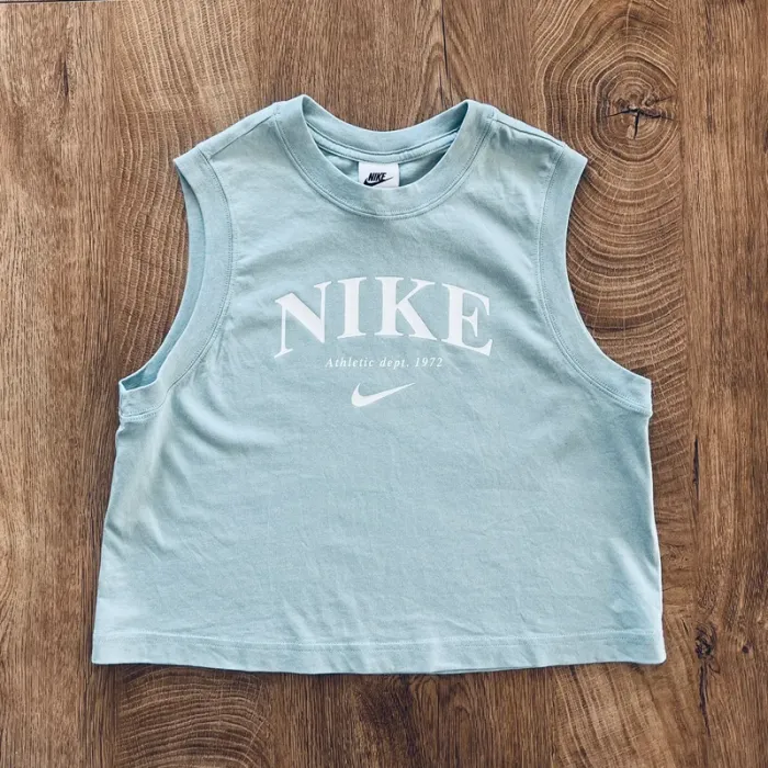 T.shirt court/brassière/débardeur bleu clair Nike pour femme, taille S