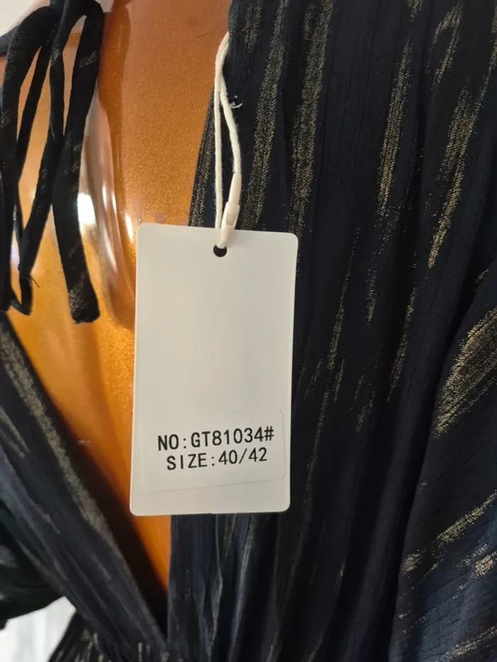 Robe Marine et Dorée Femme Manches Courtes Taille 40/42 - photo numéro 3