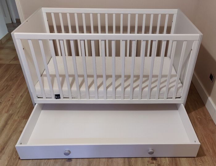 Lit évolutif 140x70 + commode - photo numéro 4