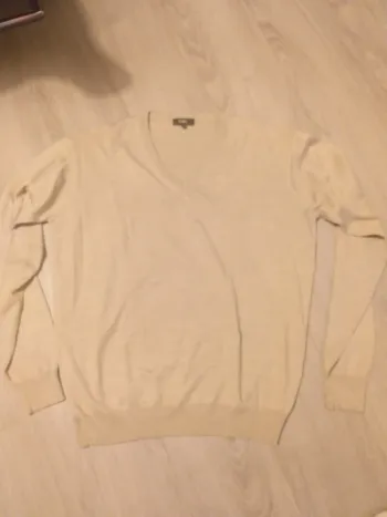 Pull col V
