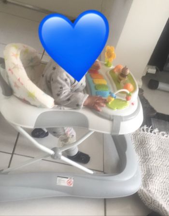 Trotteur bébé évolutif musical pliable réglable hauteur