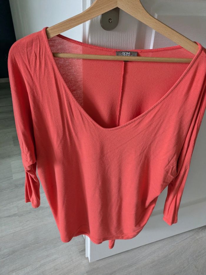 TShirt manches 3/4, col V