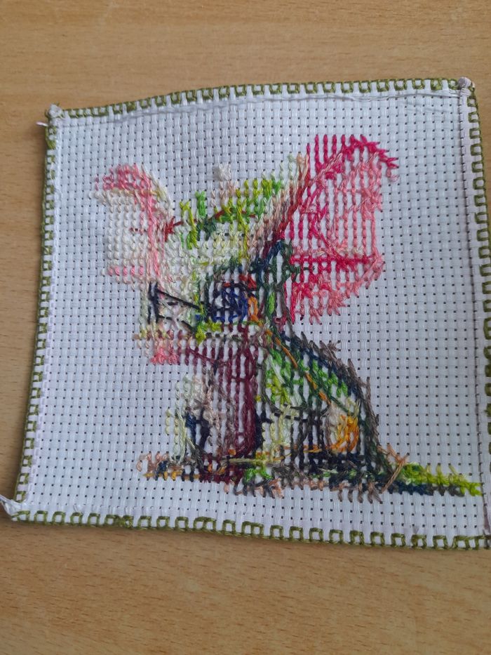 Broderie bébé dragon - photo numéro 5