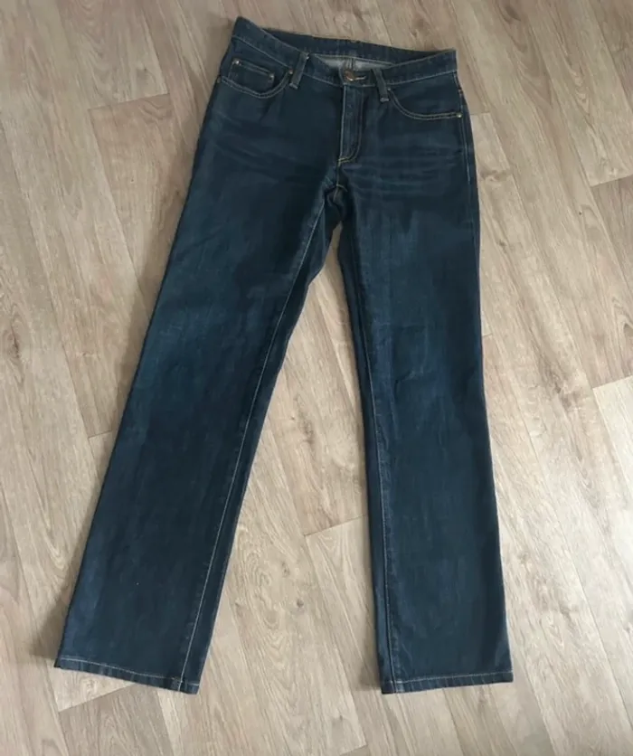 Marlboro Classic,  jean bleu brut femme taille US 28