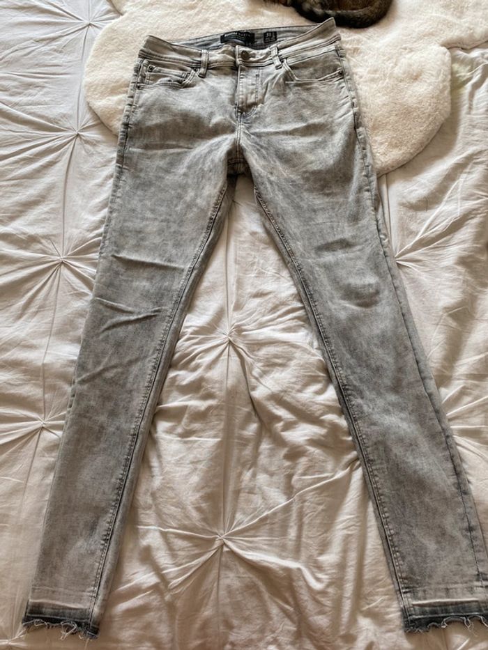 Jean super skinny Bershka taille 38