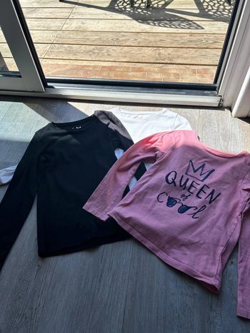 3 t Shirts manches longues 8 ans