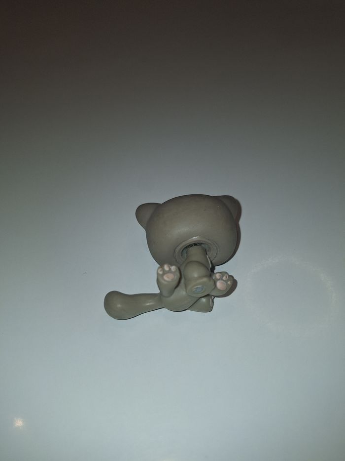 Petshop LPS chat gris yeux vers contour oeil gris et fleur - photo numéro 3