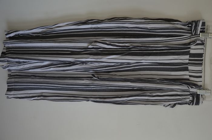 Pantalon large rayé H&M – Blanc & Noir – T.36
