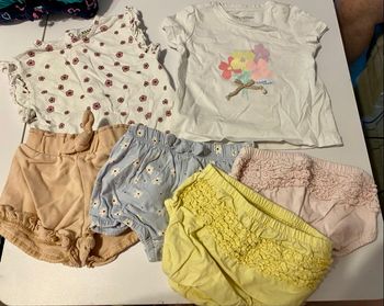 Lot t shirt + shorts