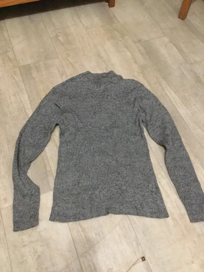 Pull avec col - photo numéro 2